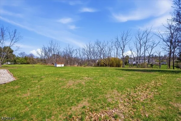 $695,000 | 250 Old York Road, Flemington, NJ 08822