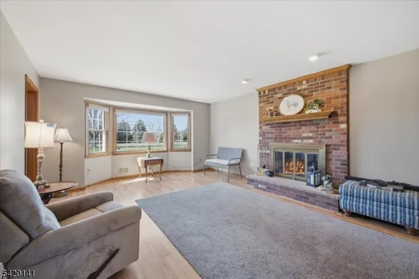 $695,000 | 250 Old York Road, Flemington, NJ 08822