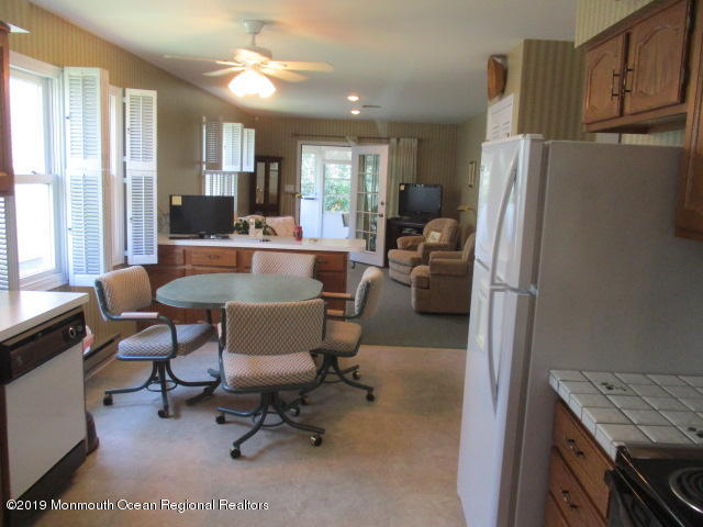 97 Meadowbrook Road Brick, NJ 08723 - Photo 11 of 43 IMG_6543