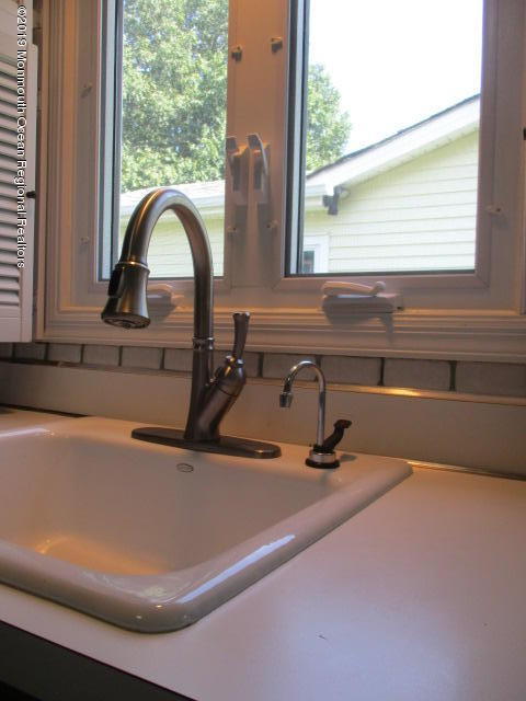 97 Meadowbrook Road Brick, NJ 08723 - Photo 13 of 43 IMG_6571
