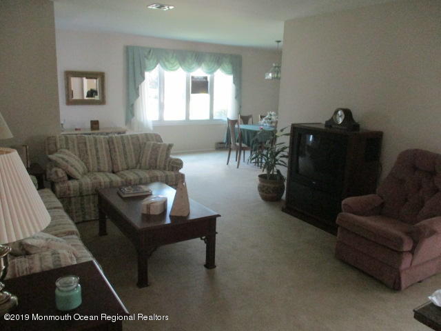 97 Meadowbrook Road Brick, NJ 08723 - Photo 10 of 43 IMG_6572