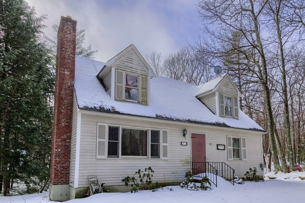 31 Old Cross Road Hubbardston, MA 01452 - Photo 1 of 25 Gallery Image 1