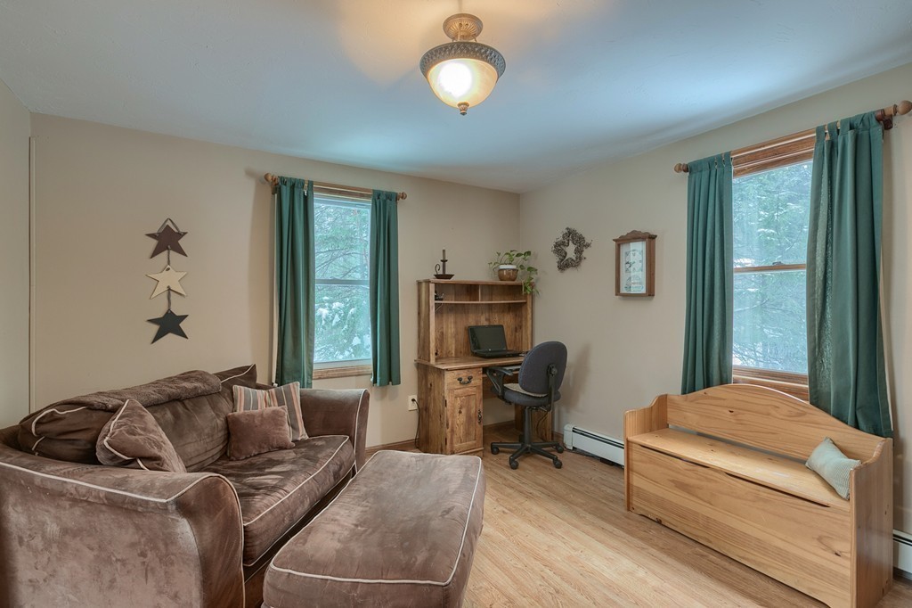 31 Old Cross Road Hubbardston, MA 01452 - Photo 13 of 25 Gallery Image 13