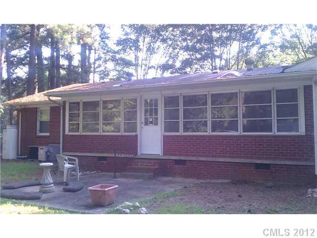 2022 Linwood Road Gastonia, NC 28052 - Photo 4 of 8 Gallery Image 4