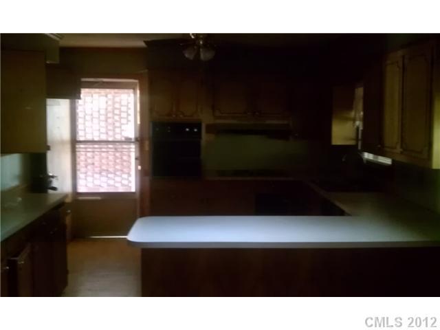 2022 Linwood Road Gastonia, NC 28052 - Photo 5 of 8 Gallery Image 5