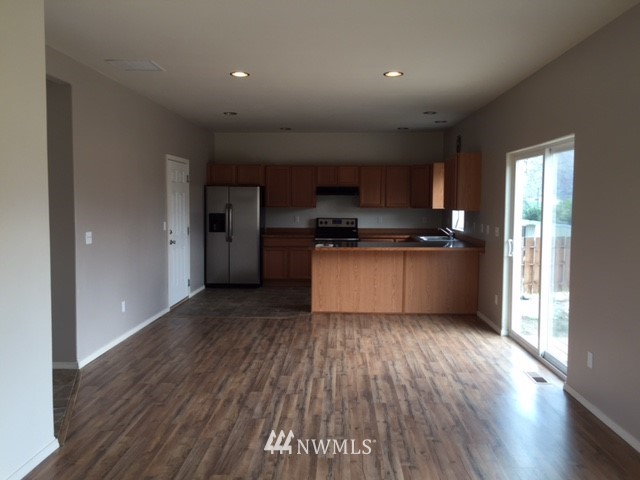 1001 Crest Loop Entiat, WA 98822 - Photo 7 of 17 Gallery Image 7