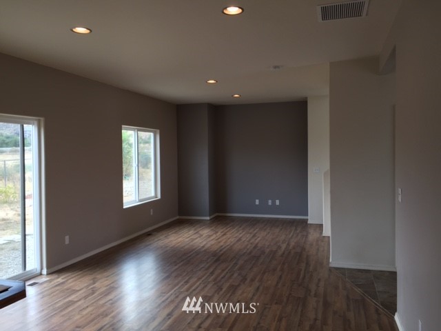 1001 Crest Loop Entiat, WA 98822 - Photo 8 of 17 Gallery Image 8