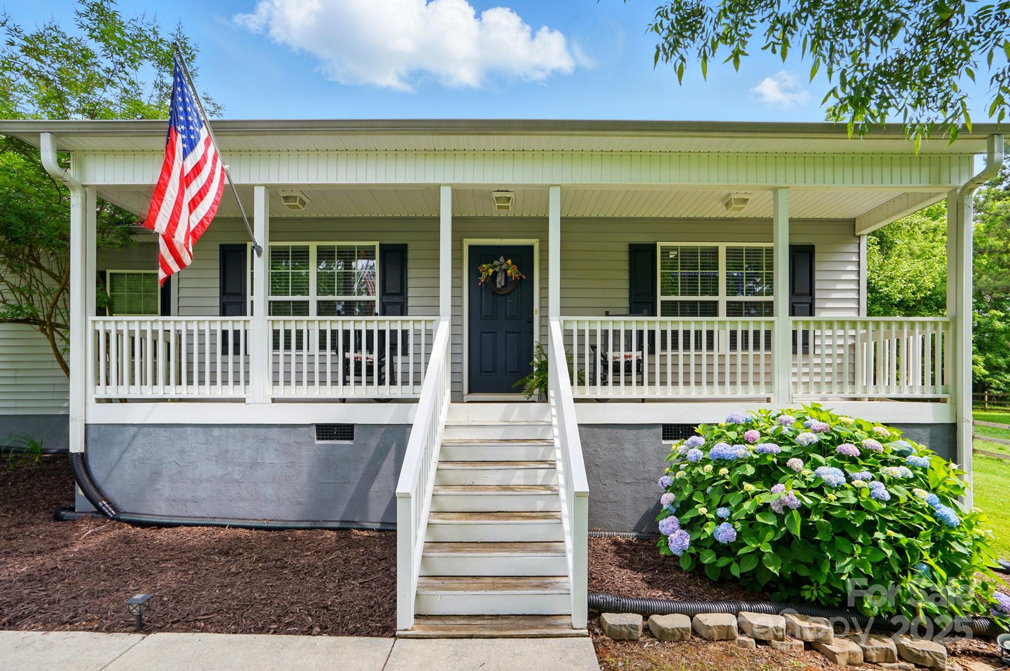 1621 State Rd S-46-323 York, SC 29745 - Photo 5 of 38