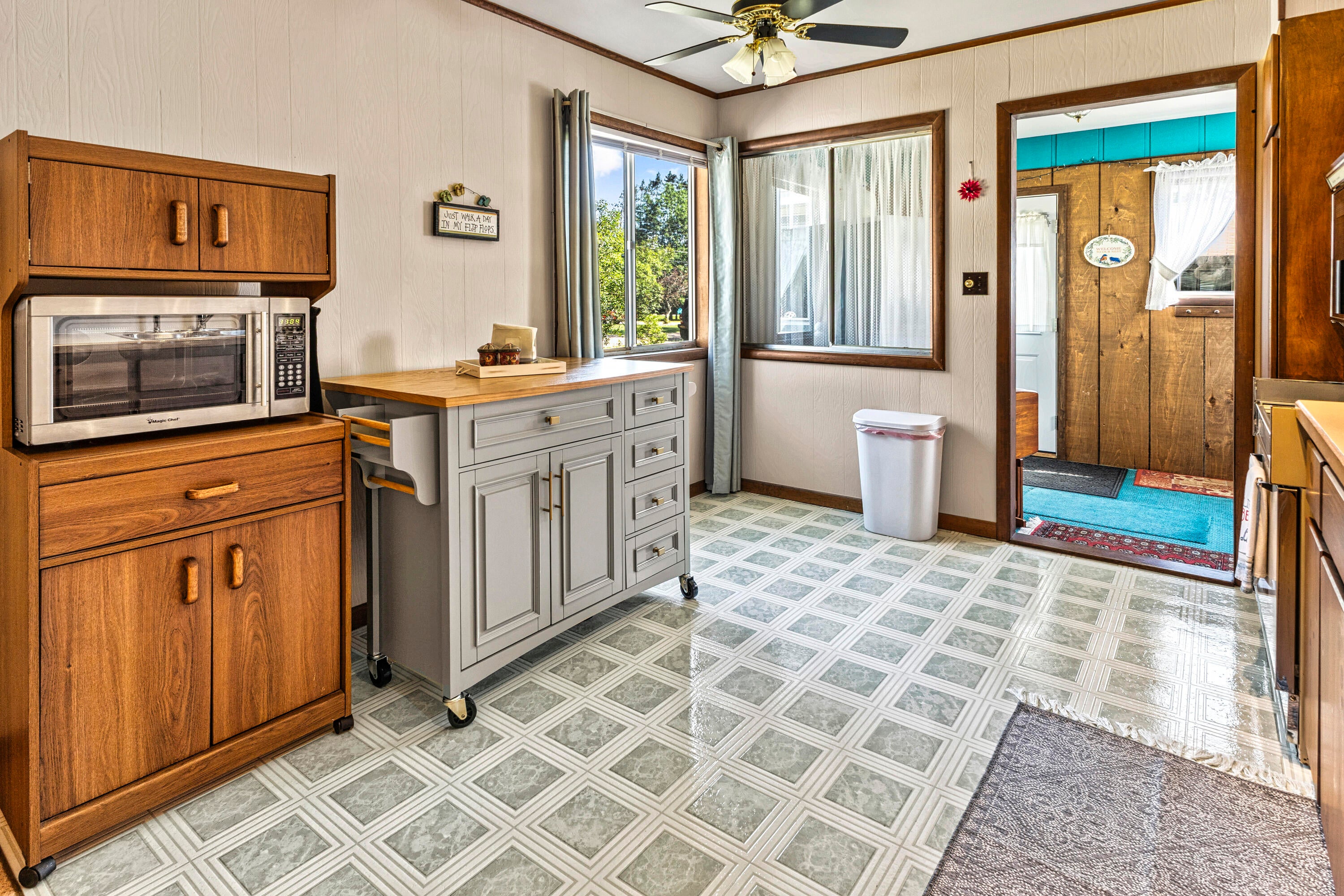 207 Lakeview Road Roscommon, MI 48653 - Photo 26 of 39 Gallery Image 26
