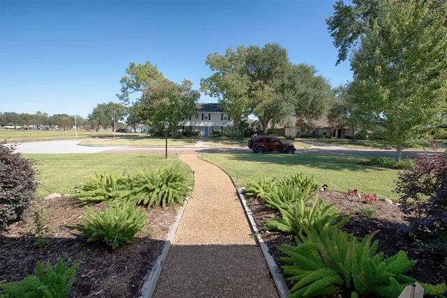 $565,000 | 18502 Vinland Drive, Nassau Bay, TX 77058