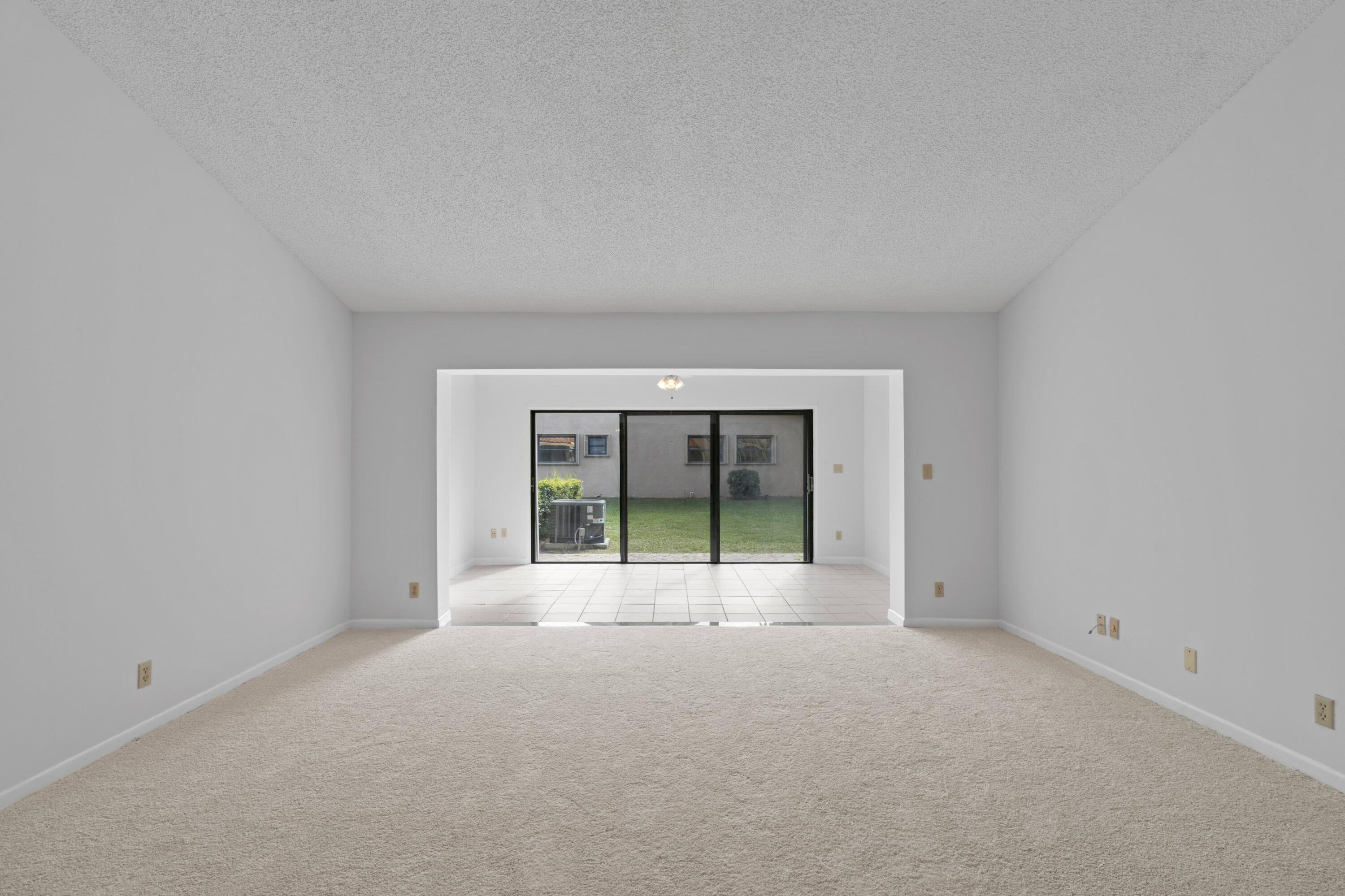 6944 Escobar Court Boca Raton, FL 33433 - Photo 4 of 36 Living Room