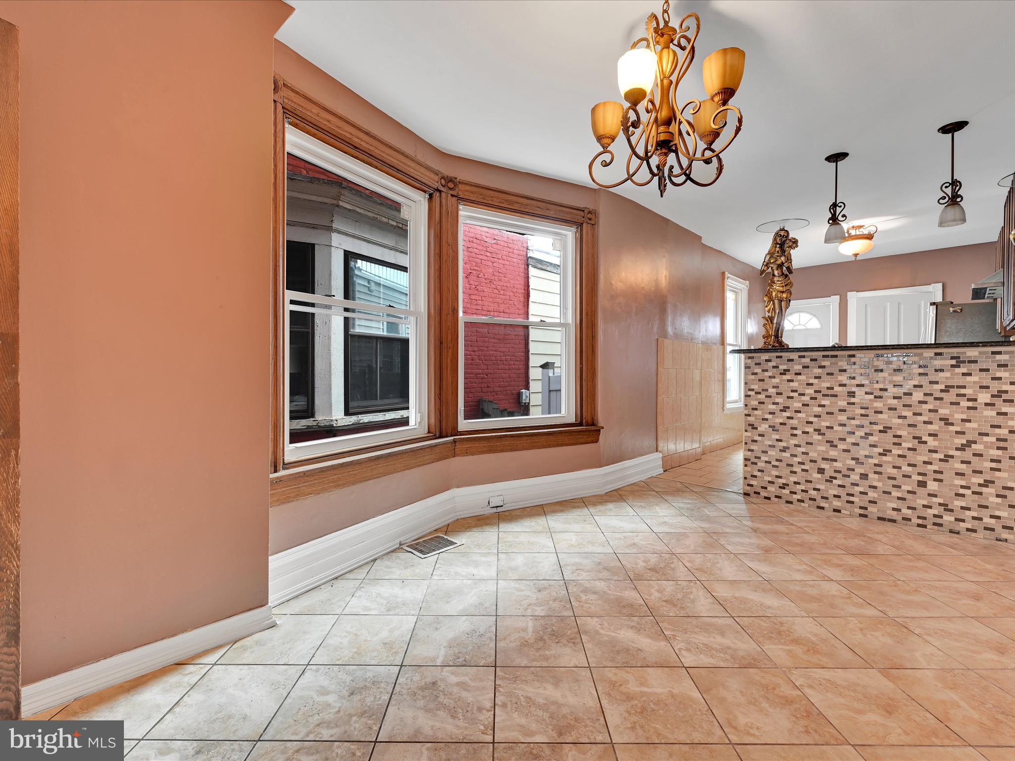 224 Jameson Place Reading, PA 19601 - Photo 11 of 26 Dining Room