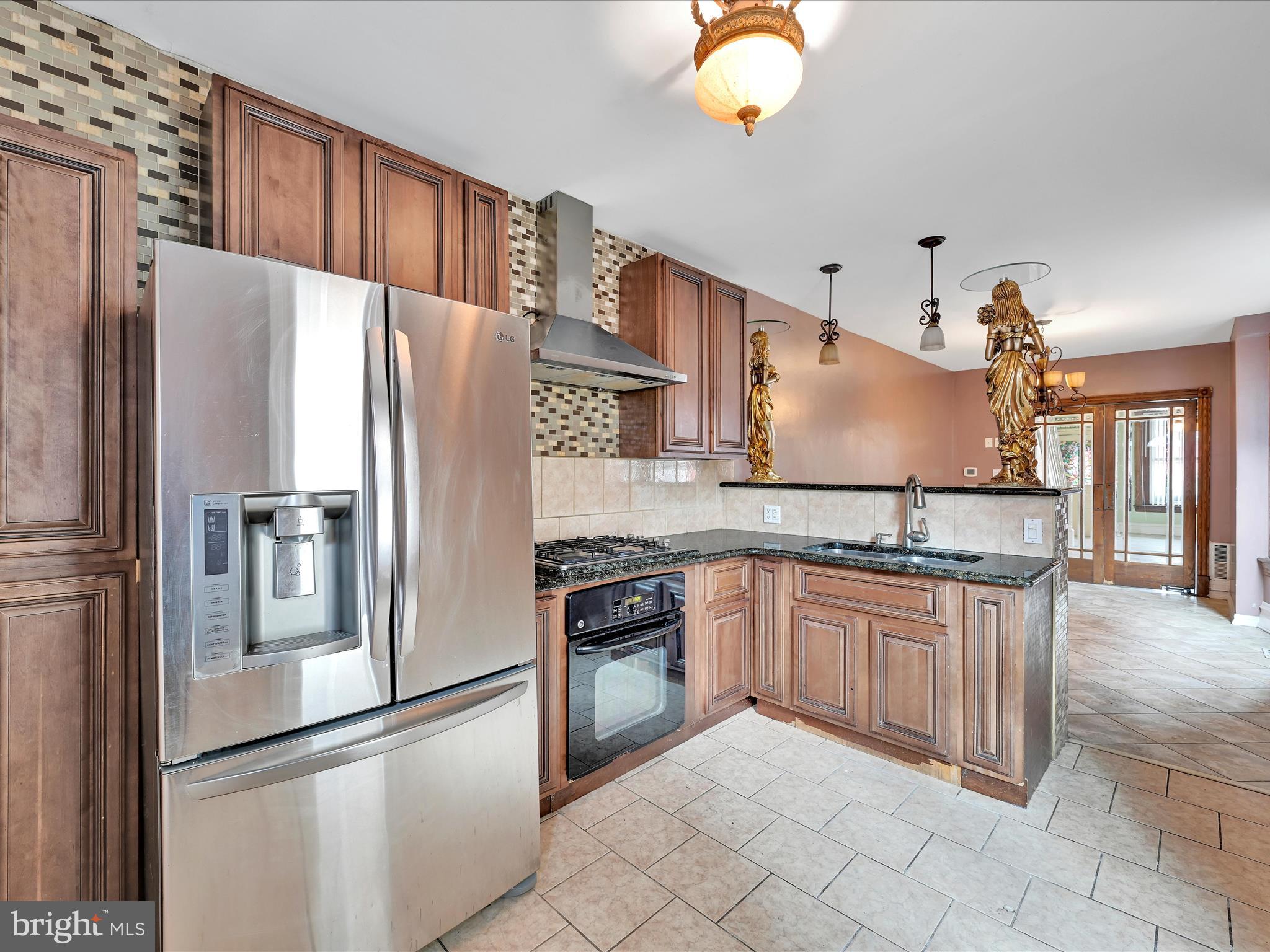 224 Jameson Place Reading, PA 19601 - Photo 10 of 26 Kitchen