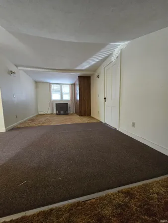 $259,900 | 100-103 Market Street, Williamsport, IN 47993