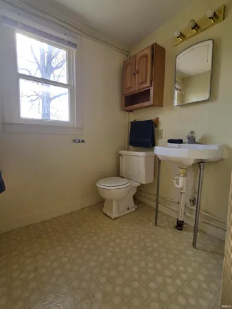 $259,900 | 100-103 Market Street, Williamsport, IN 47993