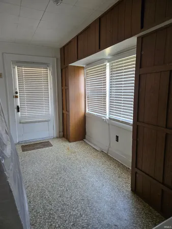 $259,900 | 100-103 Market Street, Williamsport, IN 47993