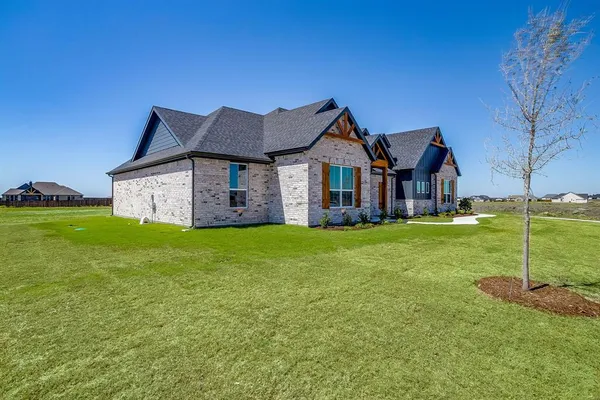 $536,990 | 10671 Winter Wheat Lane, Venus, TX 76084