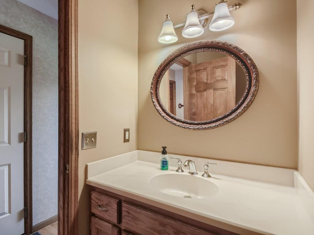 8023 Ranchview Lane North Maple Grove, MN 55311 - Photo 12 of 37 Gallery Image 12