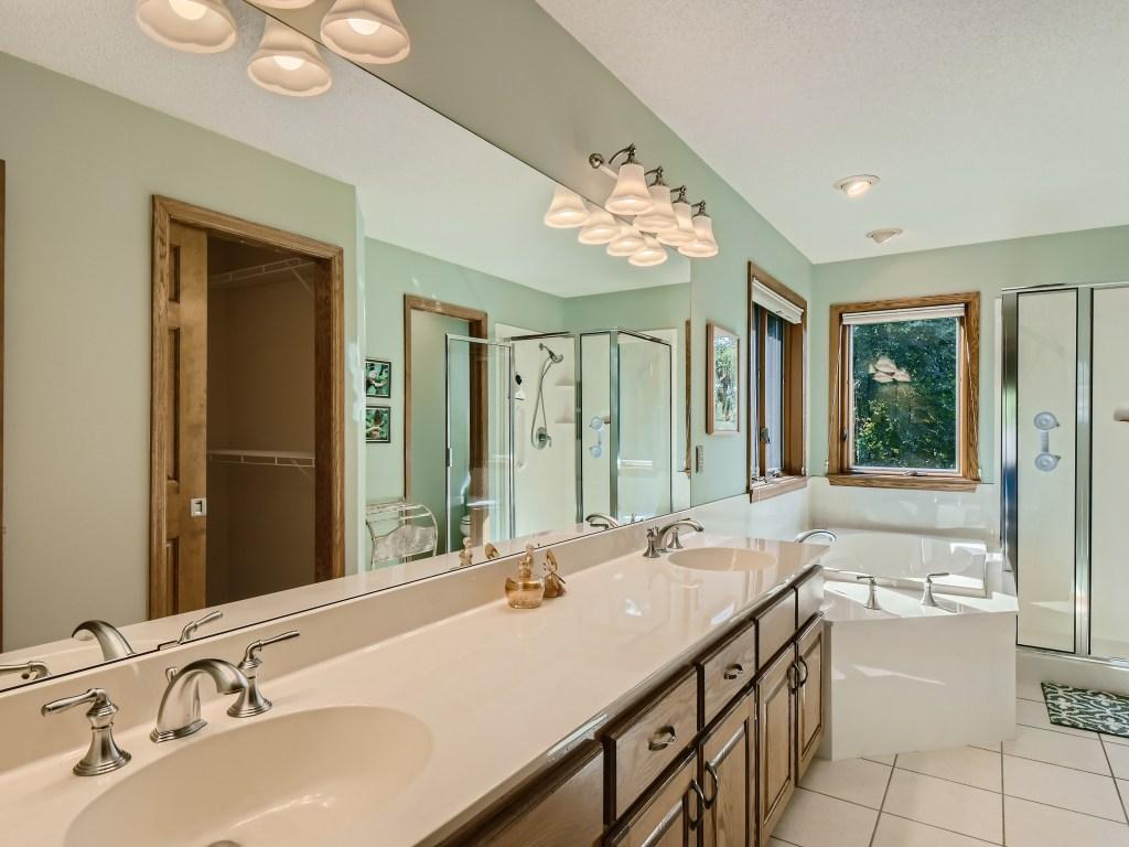 8023 Ranchview Lane North Maple Grove, MN 55311 - Photo 15 of 37 Gallery Image 15