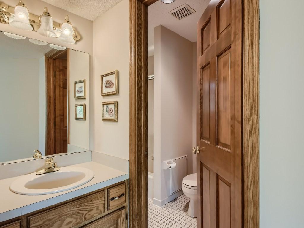 8023 Ranchview Lane North Maple Grove, MN 55311 - Photo 20 of 37 Gallery Image 20