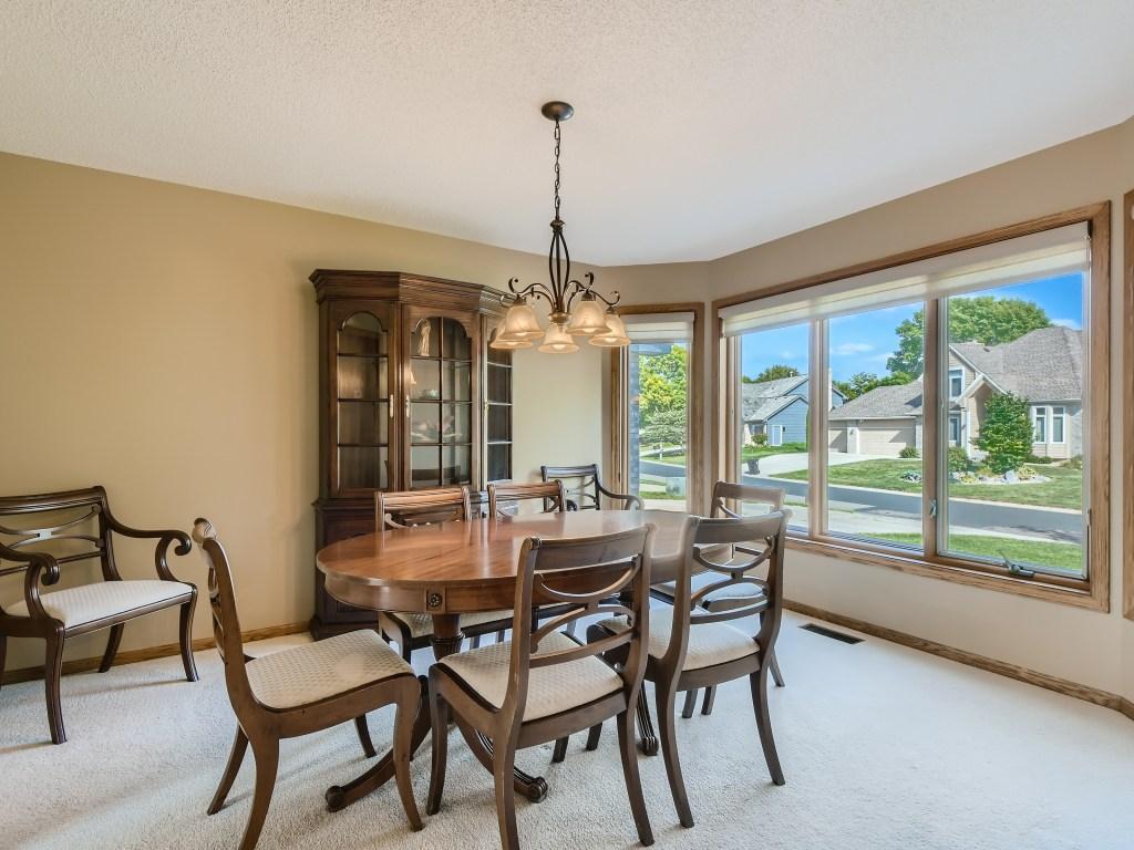 8023 Ranchview Lane North Maple Grove, MN 55311 - Photo 6 of 37 Gallery Image 6