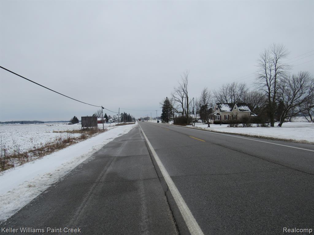 1420 East Pinconning Road Pinconning, MI 48650 - Photo 4 of 7