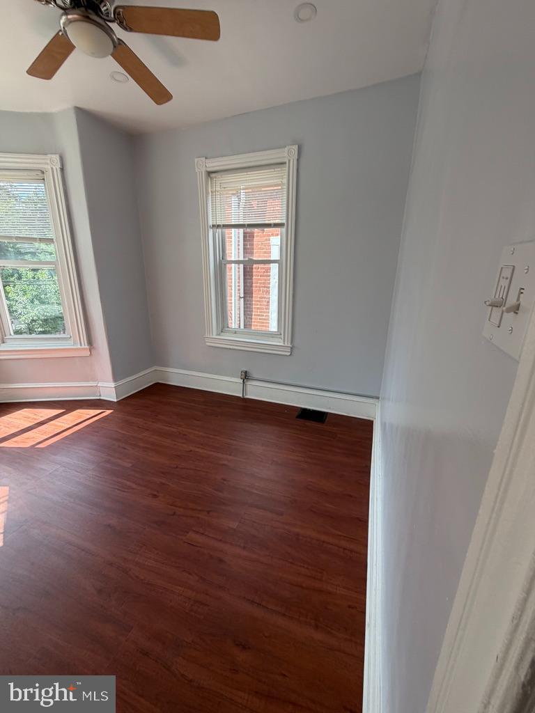 64 West Sharpnack Street Philadelphia, PA 19119 - Photo 24 of 25
