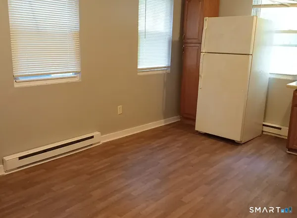 $1,600 | 88 Olive Street, Meriden, CT 06450