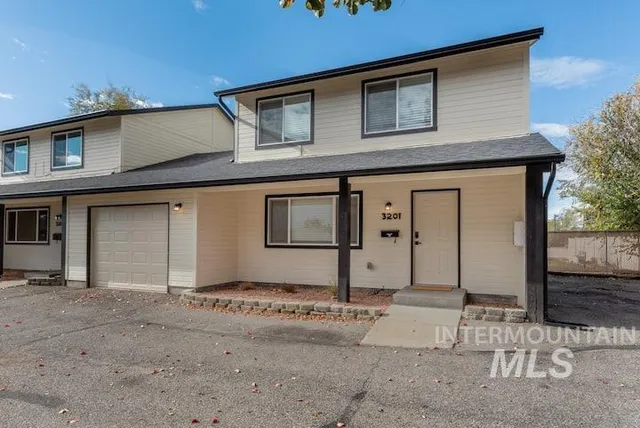 $375,000 | 3201 Cherry Lane, Boise, ID 83705