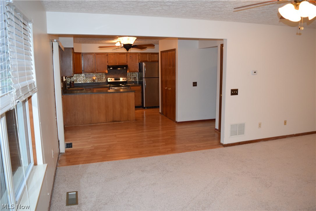 520 Bayberry Road Lorain, OH 44053 - Photo 11 of 25 Gallery Image 11