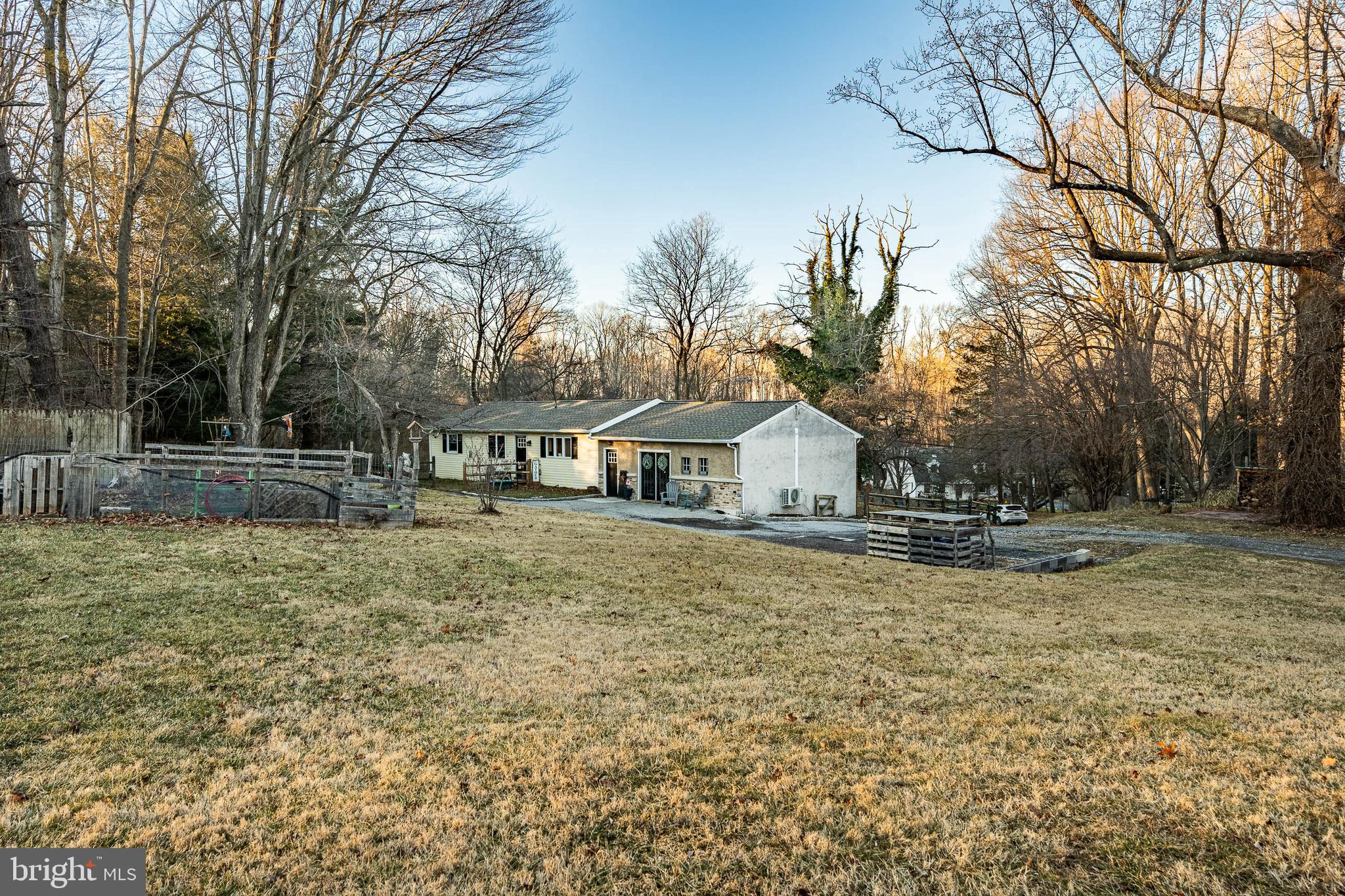 1103 Hopewell Road Downingtown, PA 19335 - Photo 2 of 49 Gallery Image 2