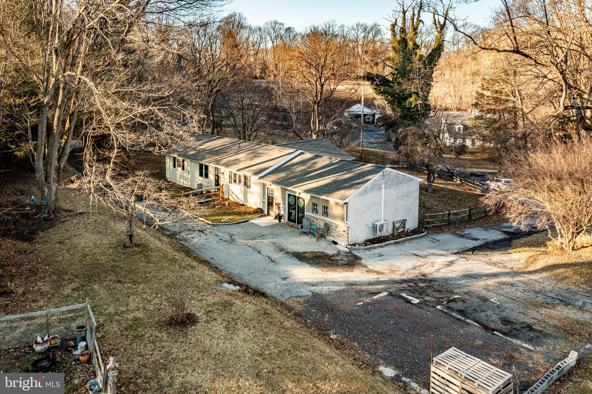 1103 Hopewell Road Downingtown, PA 19335 - Photo 3 of 49 Gallery Image 3