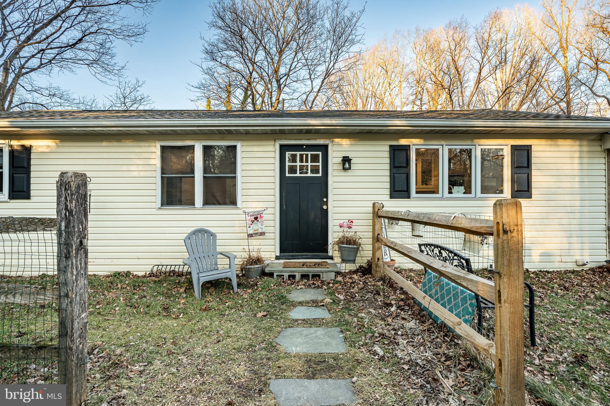 1103 Hopewell Road Downingtown, PA 19335 - Photo 5 of 49 Gallery Image 5