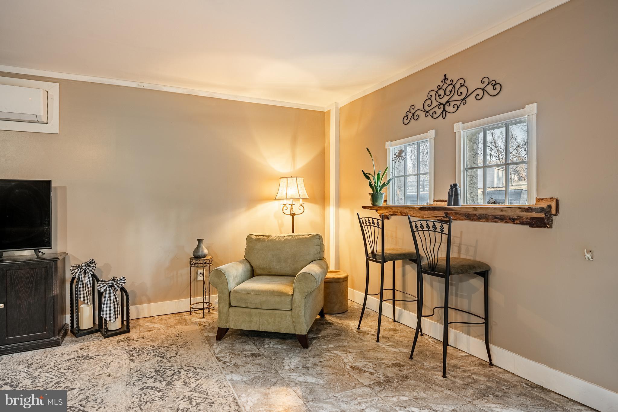1103 Hopewell Road Downingtown, PA 19335 - Photo 9 of 49 Gallery Image 9
