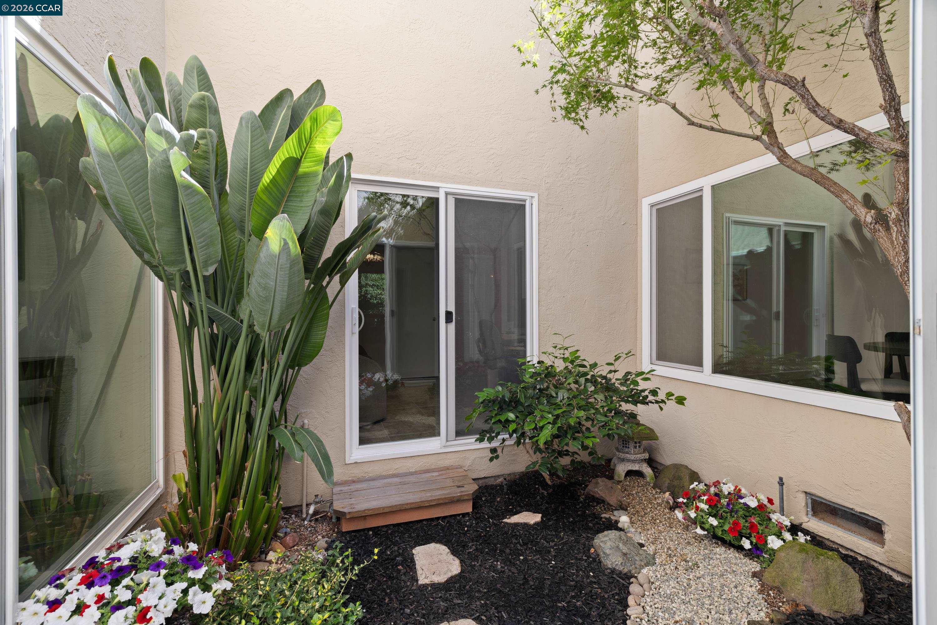 87 Lone Pine Court San Ramon, CA 94582 - Photo 13 of 54