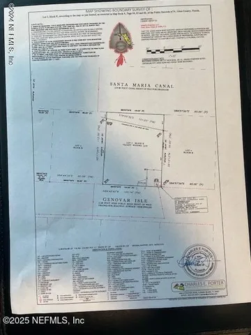 a picture of a dresser