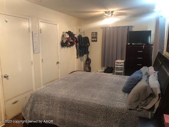 4517 South Bonham Street Amarillo, TX 79110 - Photo 4 of 13 Bedroom 1