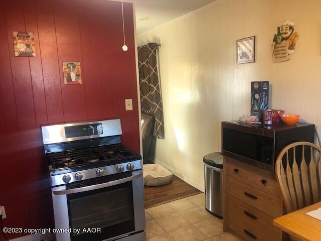 4517 South Bonham Street Amarillo, TX 79110 - Photo 8 of 13 Kitchen 1