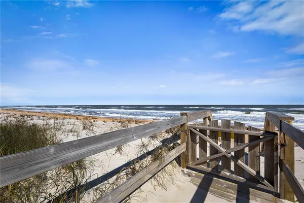 $575,000 | 19 Deerwood Street, Palm Coast, FL 32137
