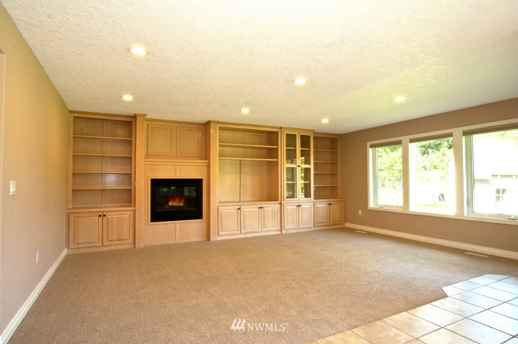166 Derek Road Kelso, WA 98626 - Photo 8 of 25 Gallery Image 8