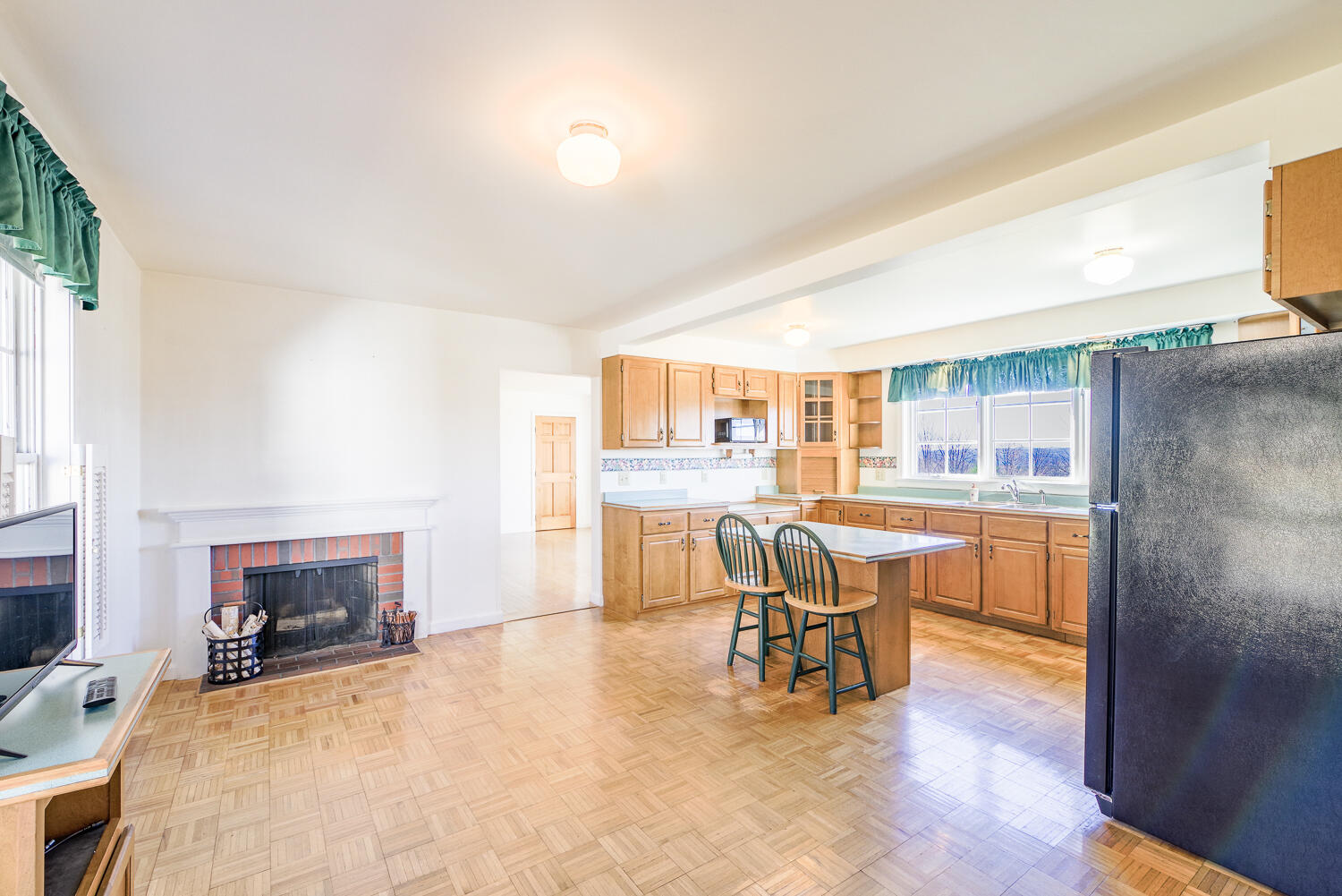 460 Mosher Hill Road Farmington, ME 04938 - Photo 11 of 47 460 Mosher Rd 11-(ZF-6717-22004-1-012)