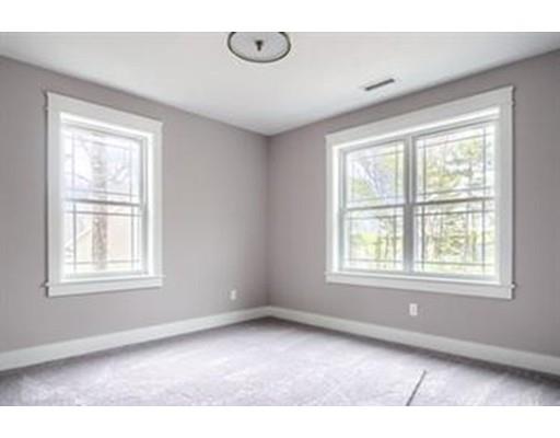 91 Fisher Road Holden, MA 01520 - Photo 20 of 26 Gallery Image 20