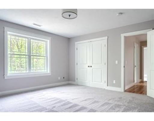 91 Fisher Road Holden, MA 01520 - Photo 22 of 26 Gallery Image 22