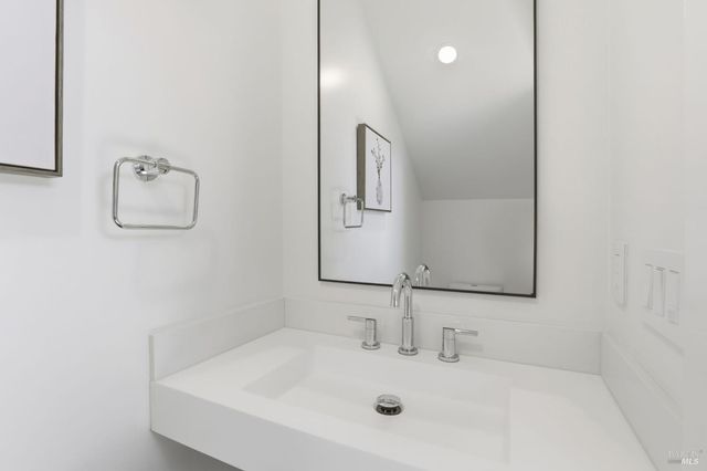 $3,600,000 | 39 Strawberry Circle, Mill Valley, CA 94941