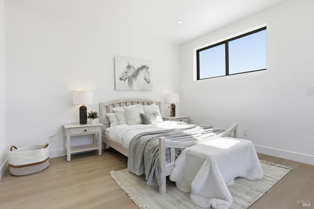 $3,600,000 | 39 Strawberry Circle, Mill Valley, CA 94941