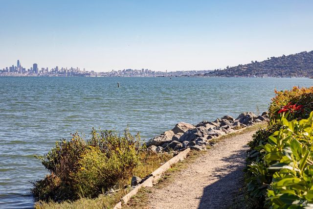 $3,600,000 | 39 Strawberry Circle, Mill Valley, CA 94941