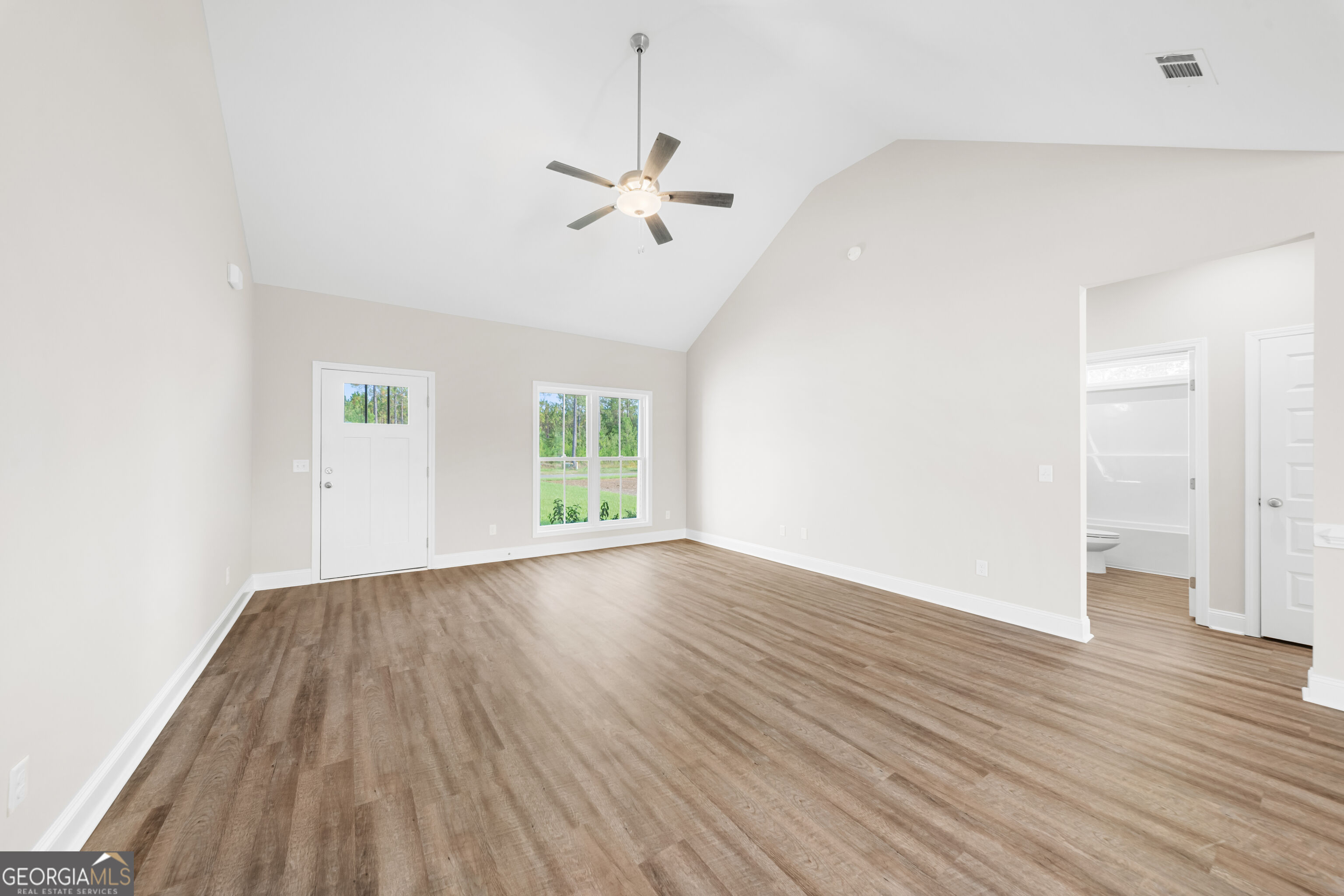 664 Belfast Loop Ellabell, GA 31308 - Photo 4 of 23 Gallery Image 4