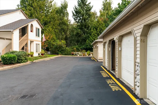 $469,999 | 723 114th Street Southwest, Unit Y203, Everett, WA 98204