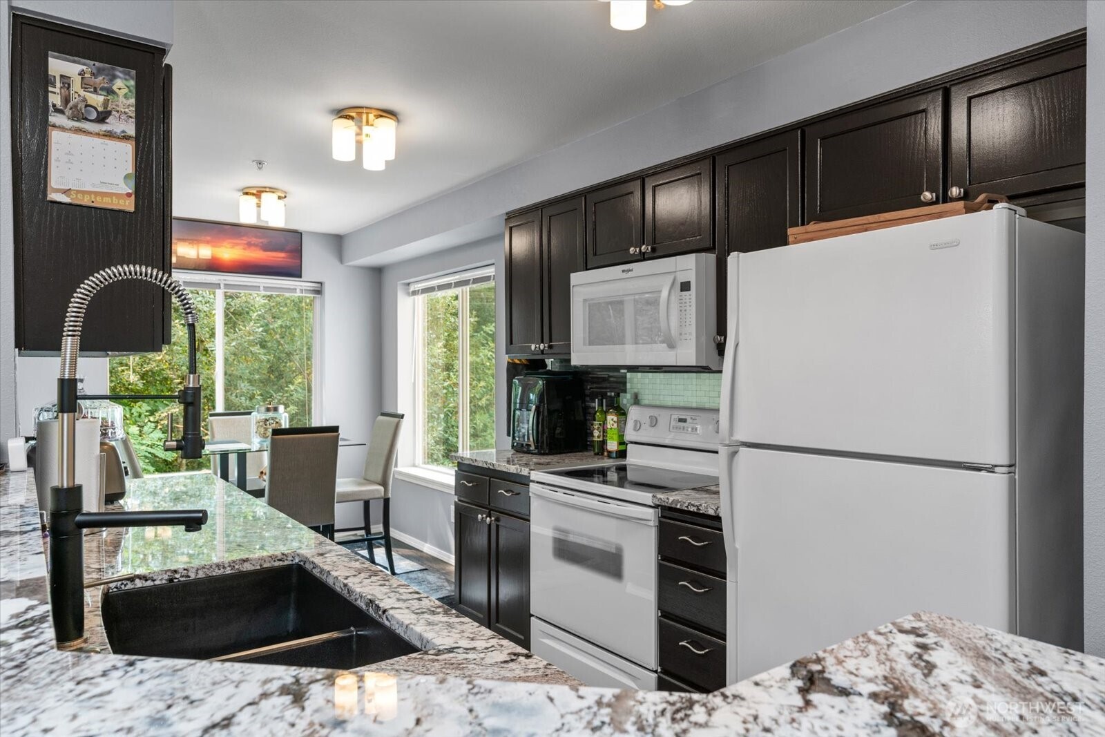 723 114th Street Southwest, Unit Y203 Everett, WA 98204 - Photo 8 of 35