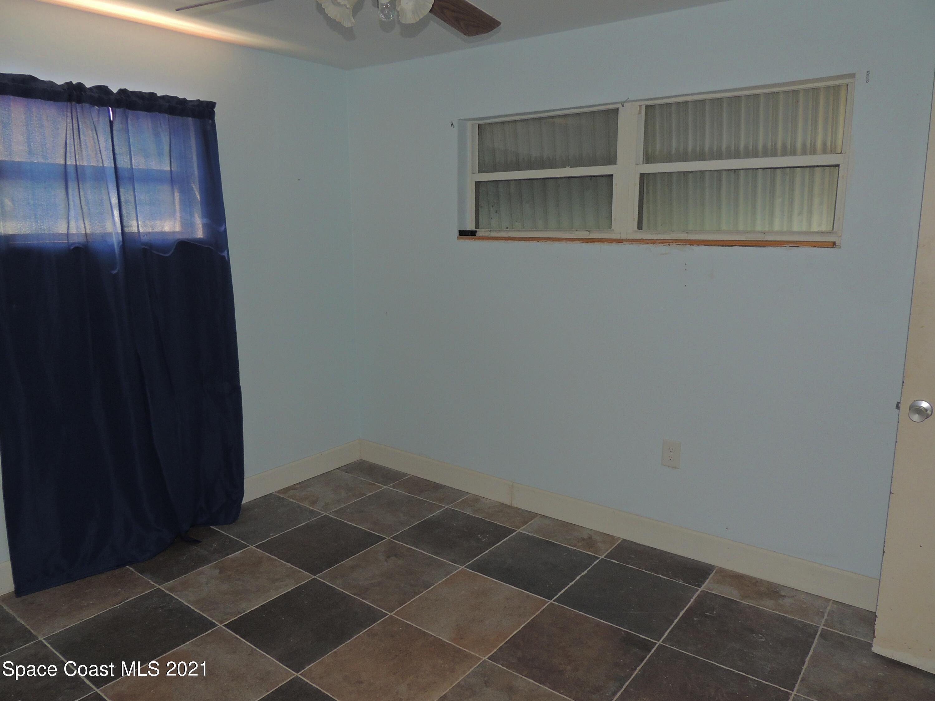 2250 Shell Avenue Indialantic, FL 32903 - Photo 5 of 12 DSCN8939